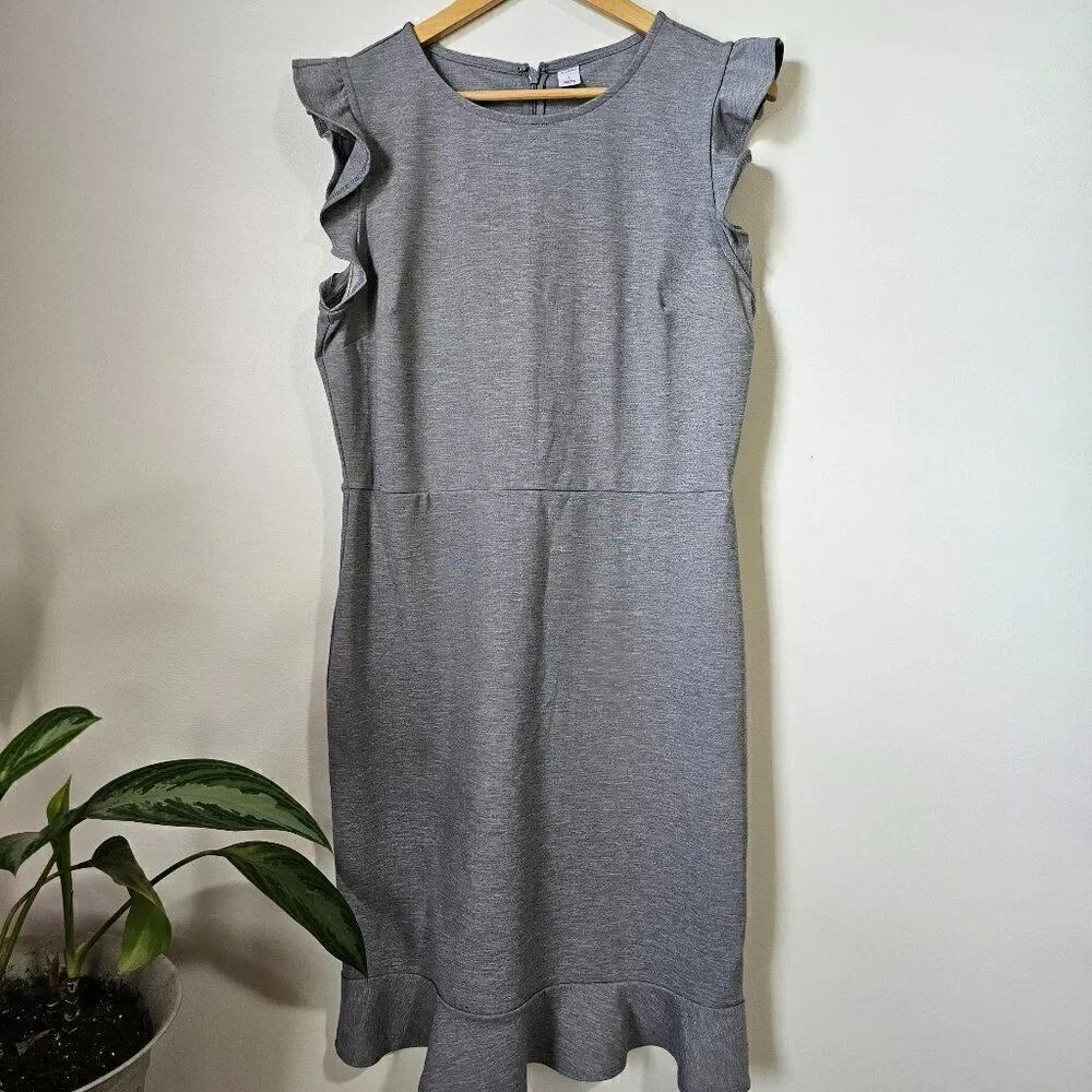 EUC LIKE NEW OLD NAVY GREY FLUTTER SLEEVES MIDI DRESS SIZE LARGE